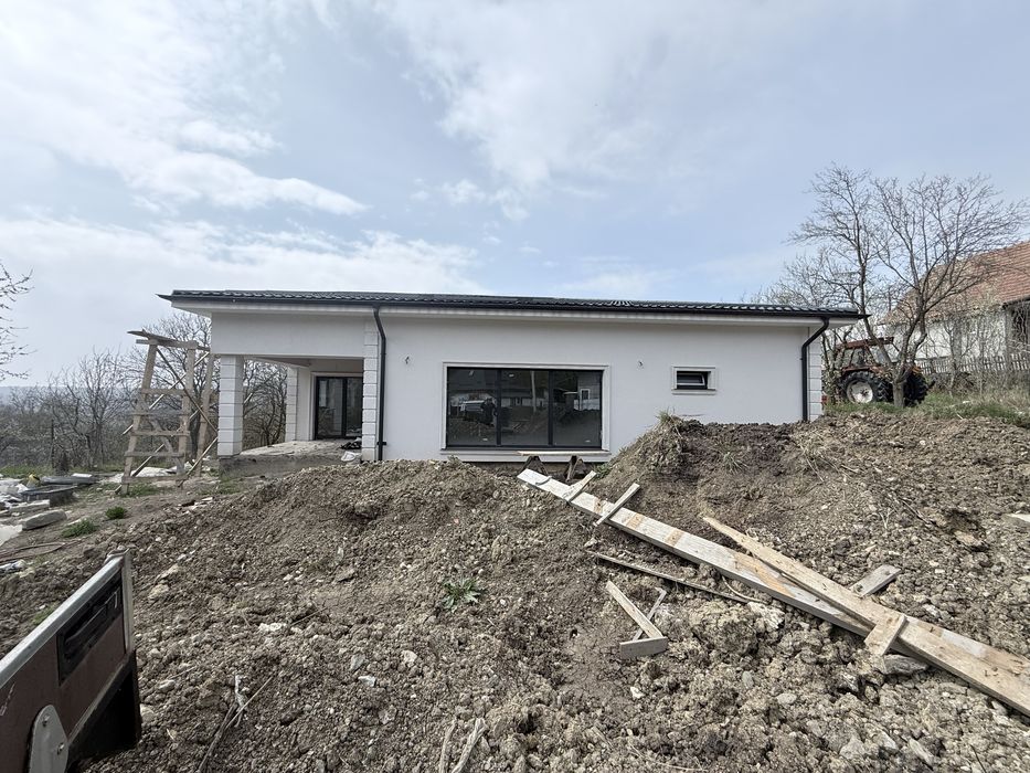 Casa 4 camere Popesti Deal