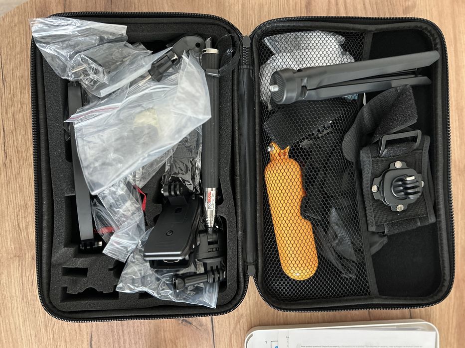 GoPro Hero 12 + accesorii