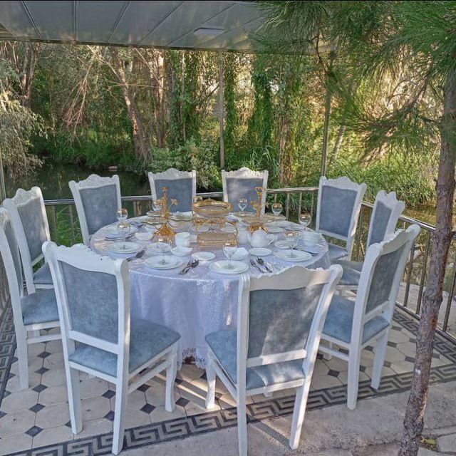 Срочно. Продется мебельные стулья