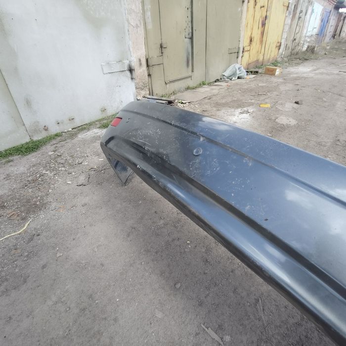 Продам бампер. Приора 2. С парктрониками.