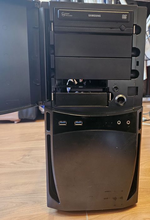 PC Asus P9X79 LE
