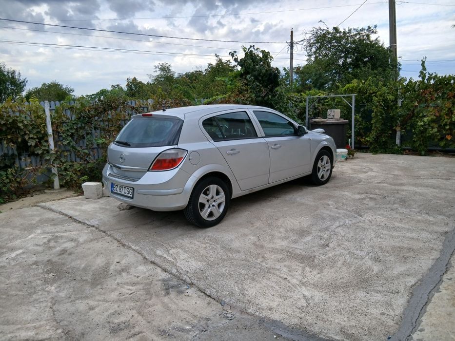 Vând Opel astra h  1.6 GPL