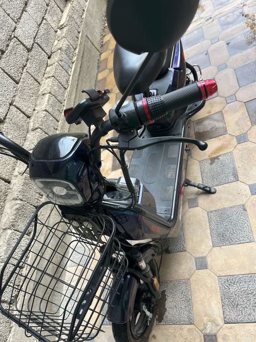 Bonvi elektroskuter