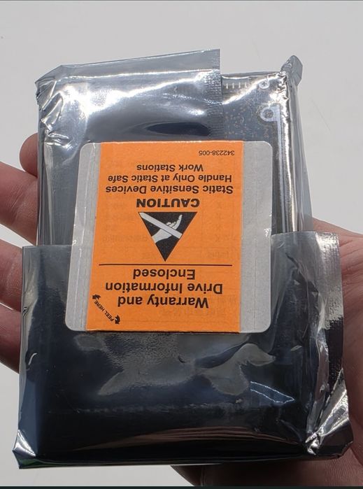 HPE EH000900JWHPP-SC HDD DS SAS 12G Enterprise  900 GB 15 kRP  2,5 inc