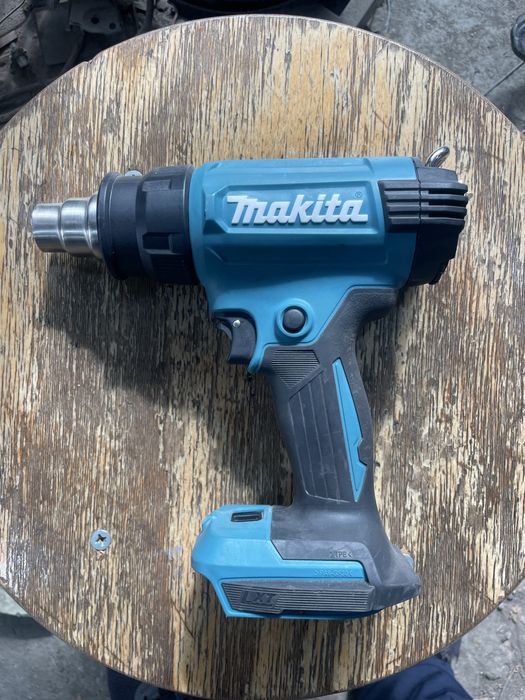 Акумолаторен пистолет за горещ въздух makita dhg 181