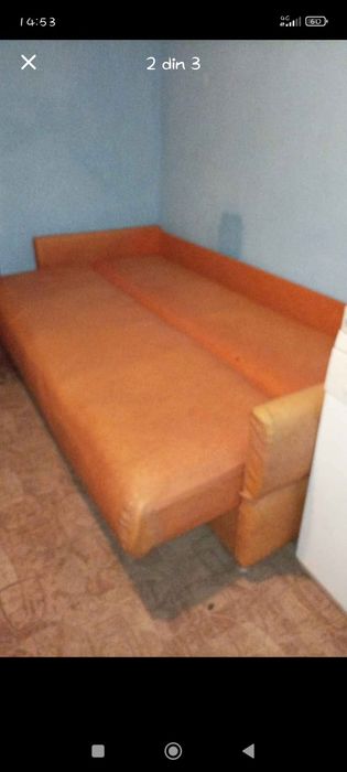 Canapea extensibilă din piele