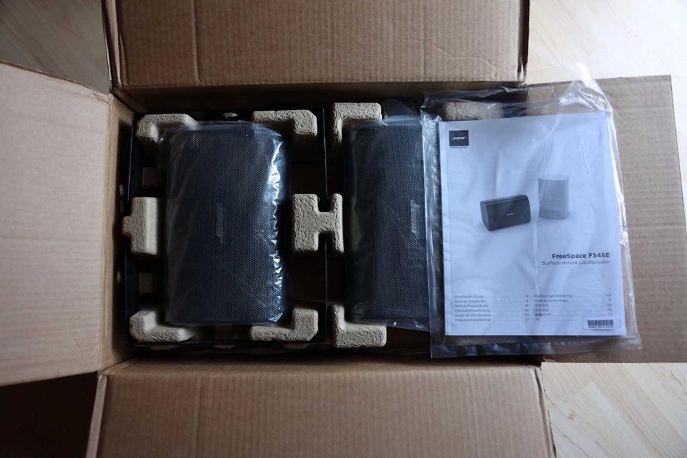 BOSE FreeSpace FS4SE Professional черни тонколони (комплект)