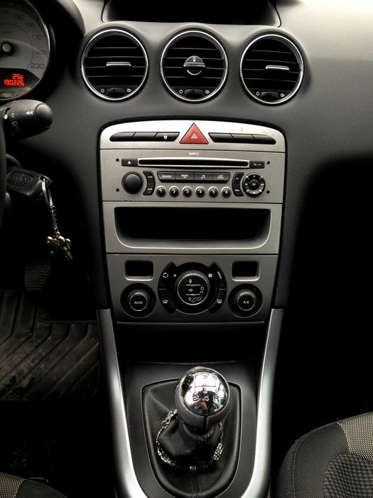 На части Peugeot 308 Бензин 1.6 16V VTi  5FW (EP6) 120 к.с. 2008
