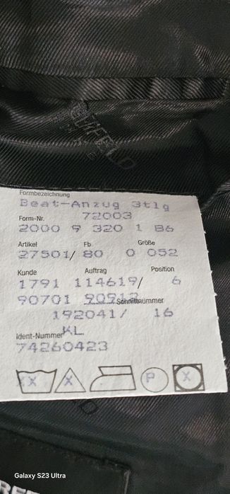 Costum Karl Lagerfeld 52