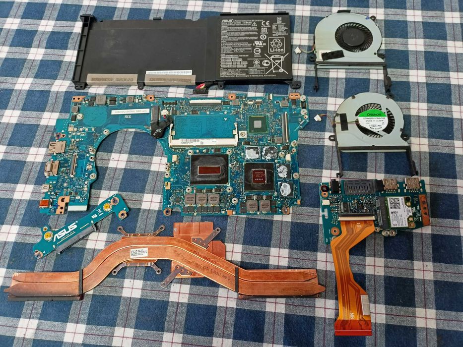 Elemente Asus Rog G501J