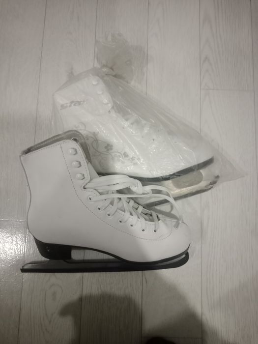 Продам новые коньки