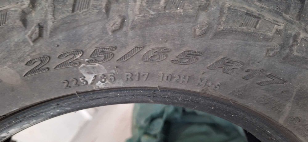 Гуми 225/65 17 pirelli Scorpion