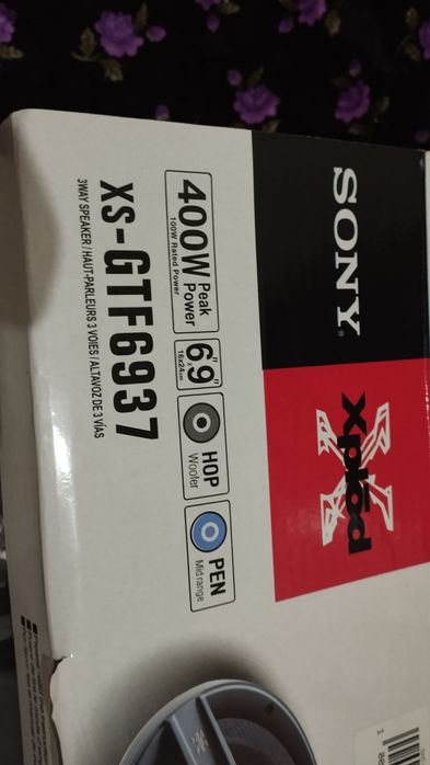 Sony Kolonka avtomobil ichun yengi