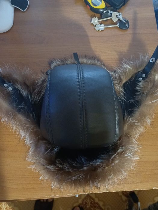 Продам зимнюю шапку