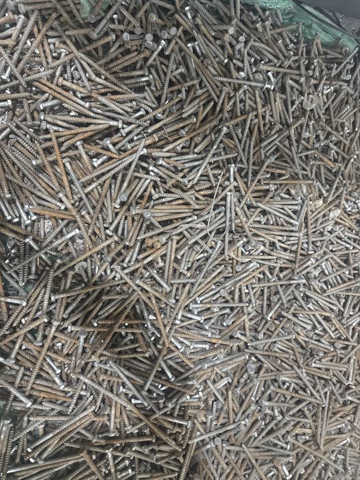 Болт 13 монтажный бу