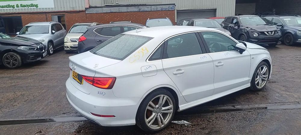 Dezmembrari / Dezmembrez AUDI A3 (8VS) [Fabr 2013-prezent] 1.4 TFSI CZEA cutie viteze manuala cod culoare LS9R