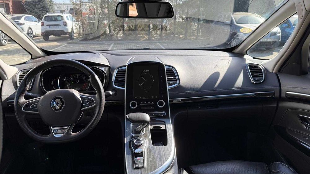 Renault Espace Initiale Paris