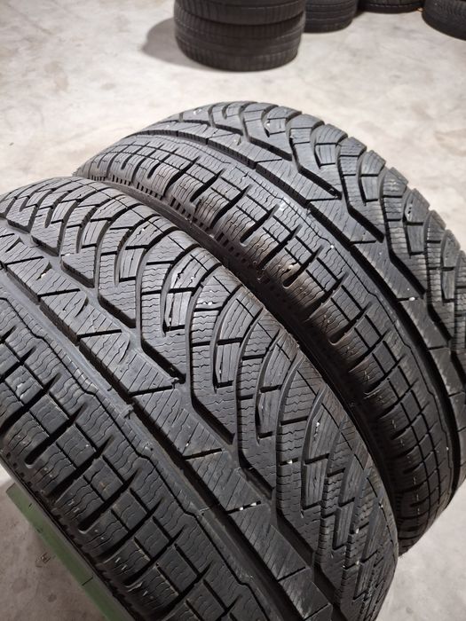 2 Anvelopele de iarnă  225 45 r18 Michelin
