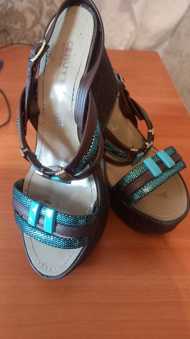 Босоножки Cerruti , стильные