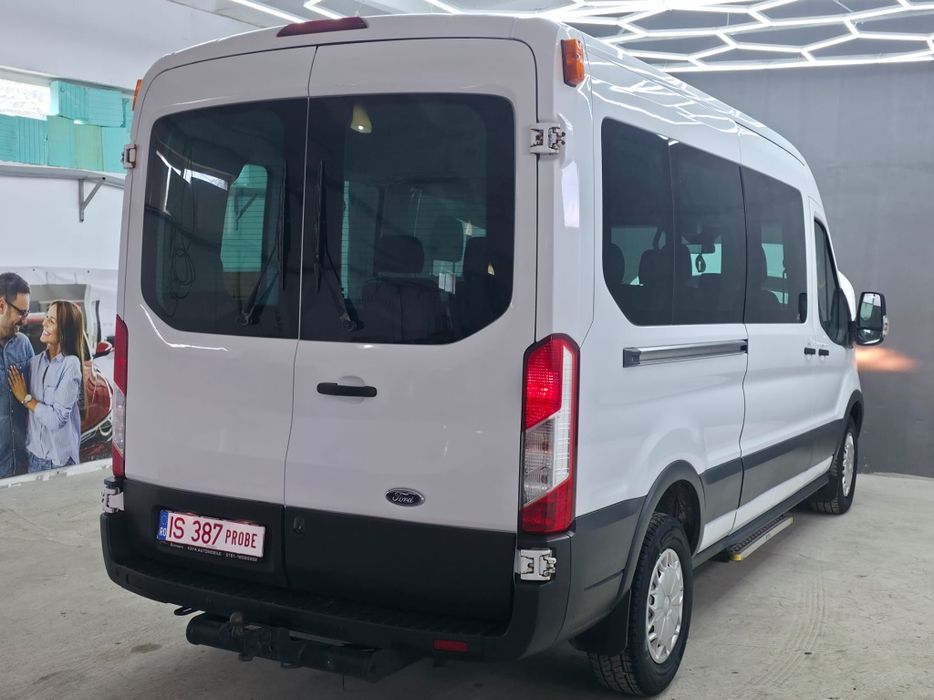 Ford Tranzit 08.2015  9 locuri 2.2 tdci 155 cp L2H2