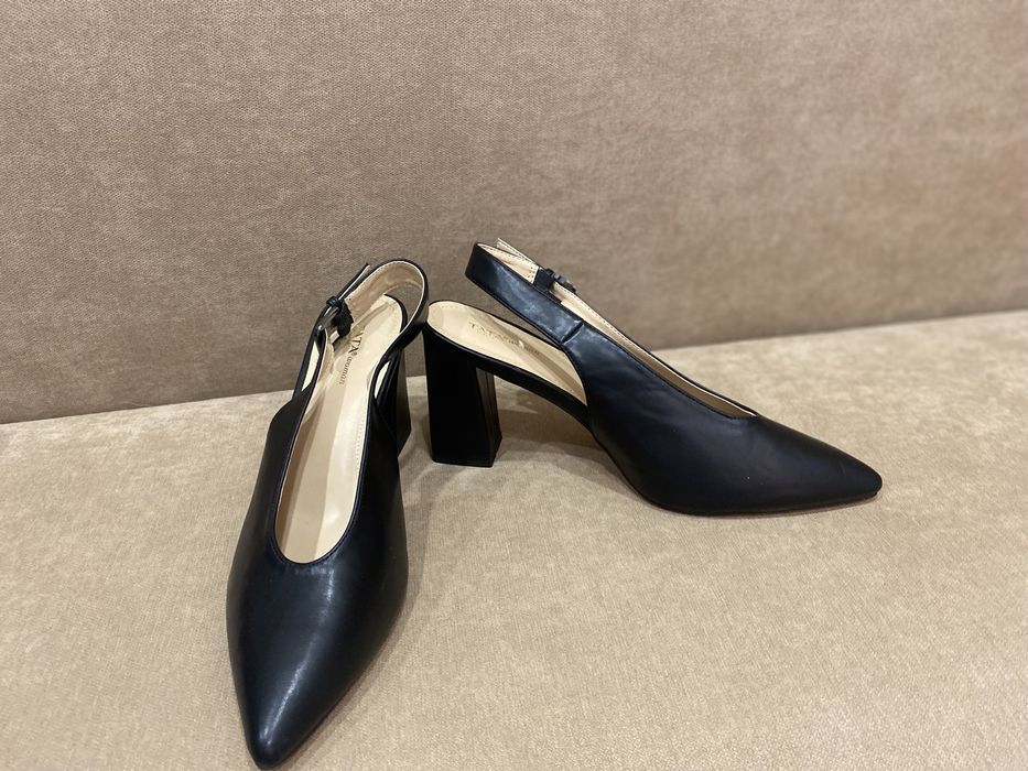 Нови дамски обувки 40 номер