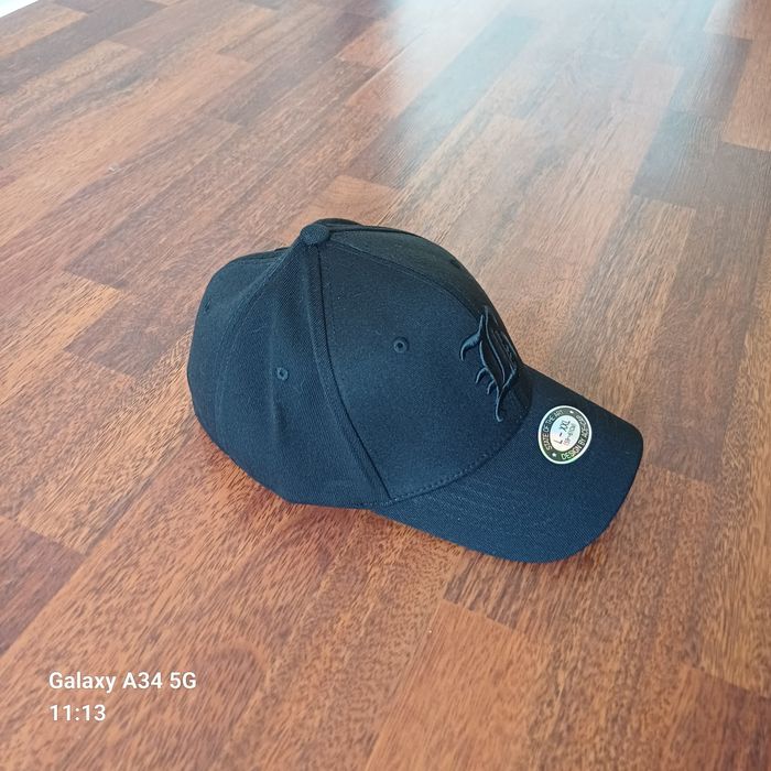 Продам бейсболку