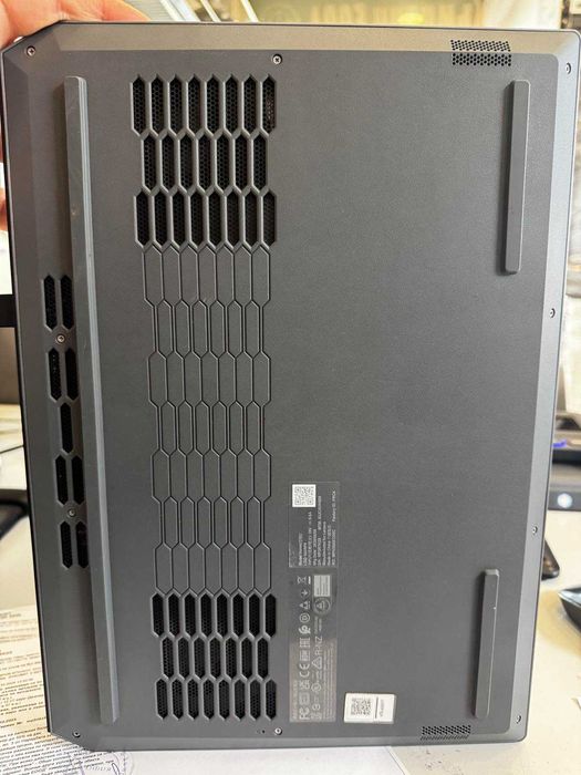 Lenovo LOQ15ARP9     05708-25