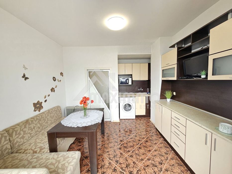 Продава се Двустаен апартамент в Варна, Изгрев - 52 кв.м за 2212 €/кв.м - Снимка #5