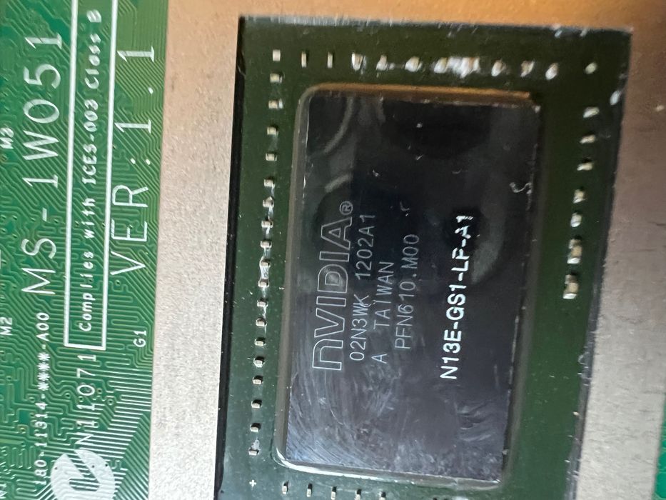 2 placi video nvidia laptop defect