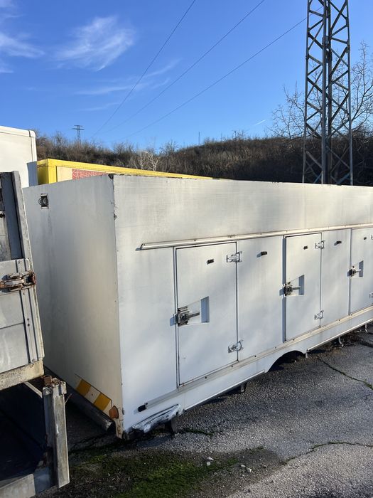 Термоизолиран фургон 4.15-2.15