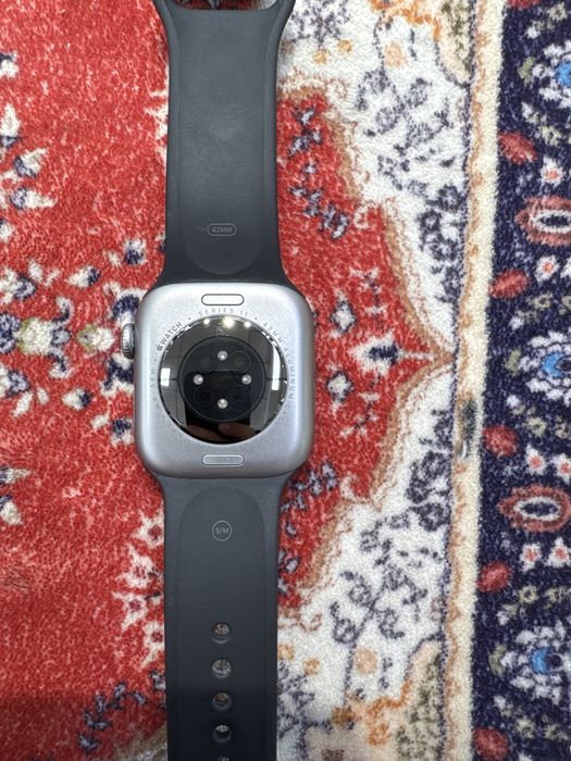 Apple Watch 11 series 100% 42mm