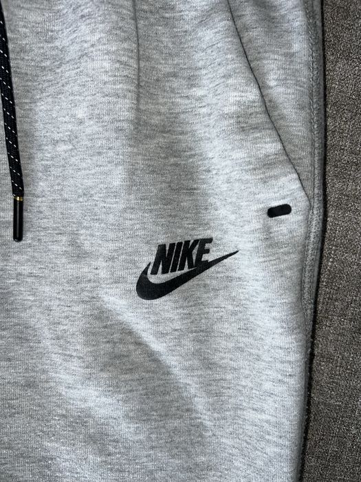 nike tech fleece