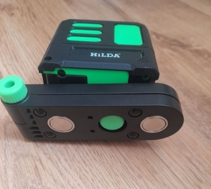 Nivela laser verde NOUĂ