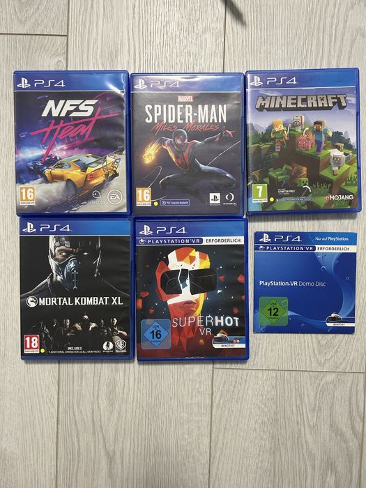 Комплект игри за PS4
