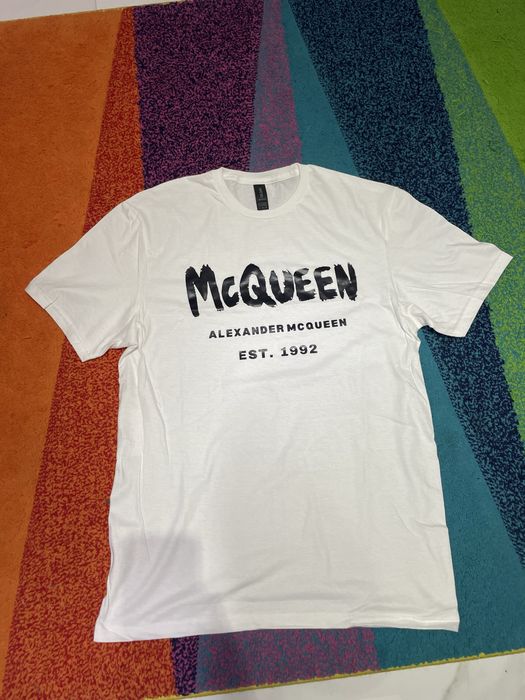 Tricouri Alexander McQueen ( CALITATE LUXURY )