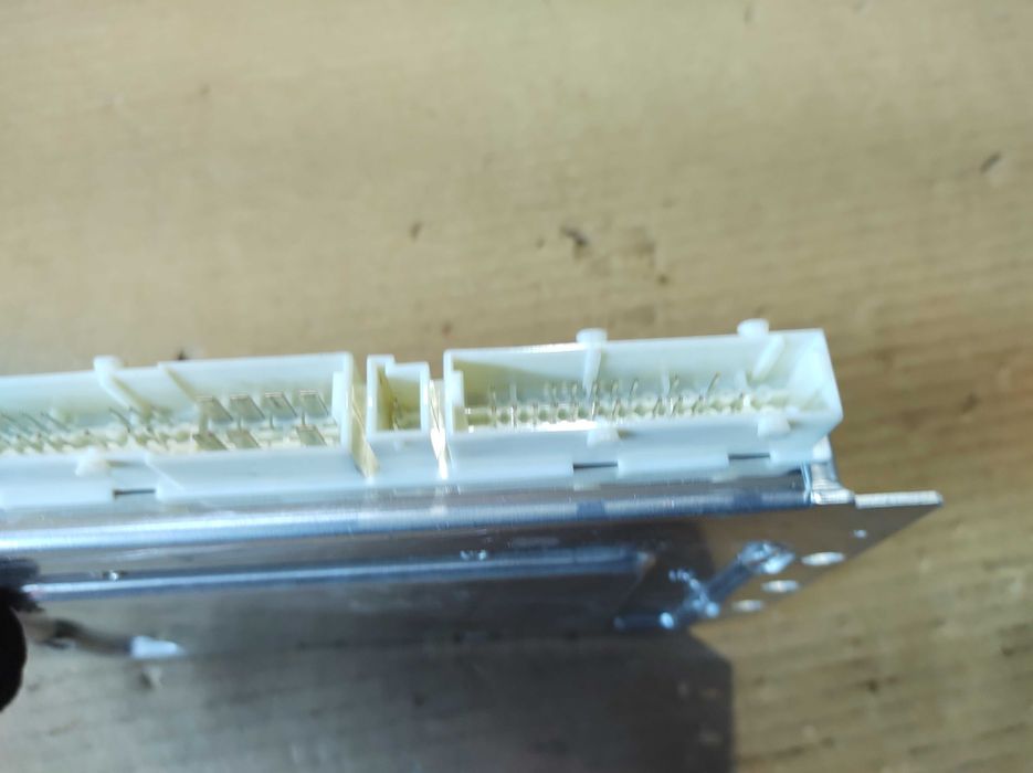 Модул Въздушно Окачване MERCEDES E CLASS W211 CLS W219 Управление