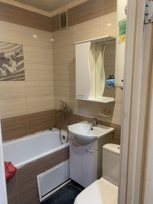 Сдам 2 комнатную квартиру