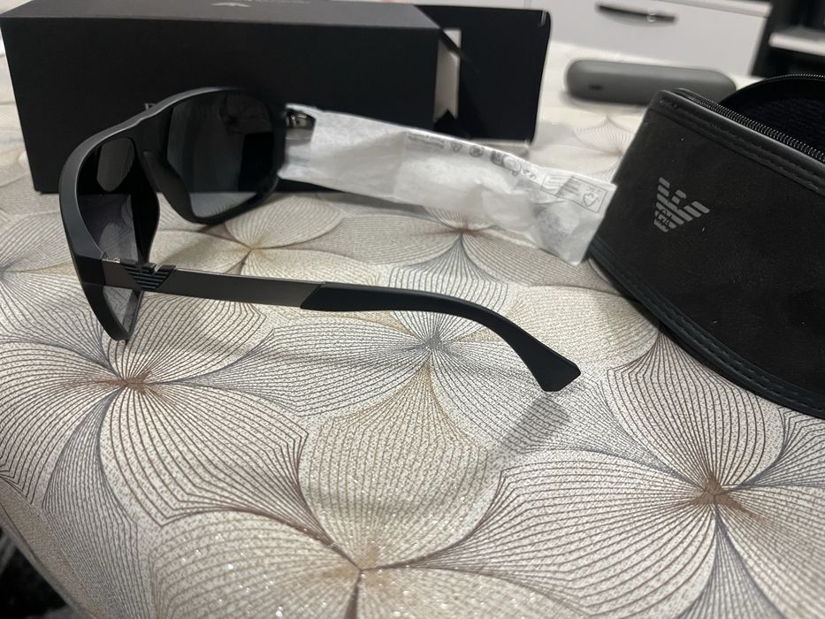 Слънчеви Очила Emporio Armani