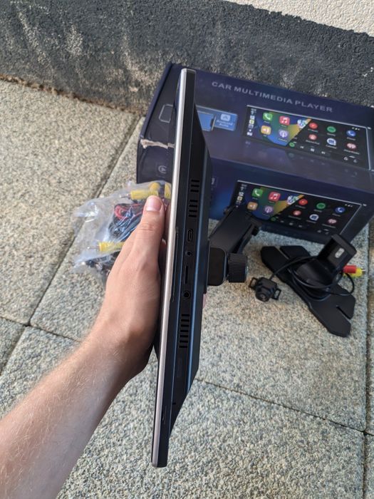 Navigație universală (tabletă mașină) - Android auto/ CarPlay wireless