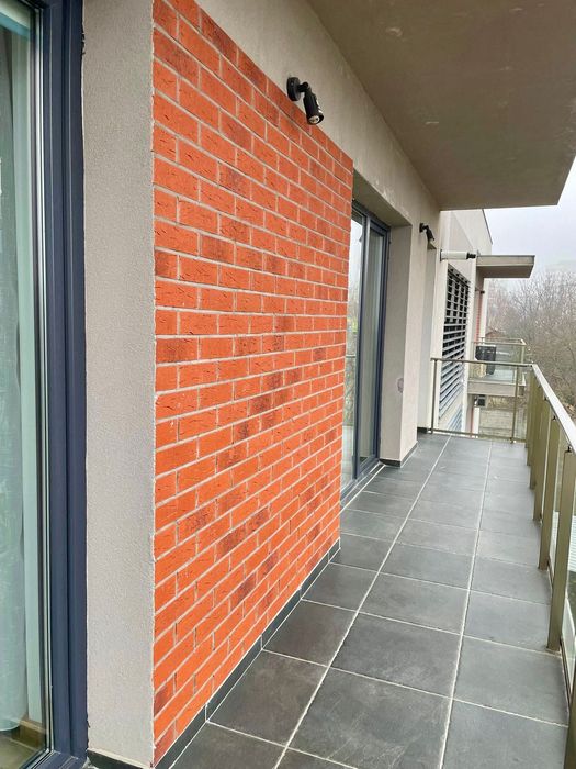 REZERVAT - PF închiriez ap 2 camere luminos, modern în Europa
