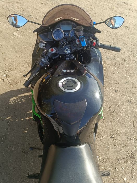 Kawasaki zzr 1400 (zx14) special edition