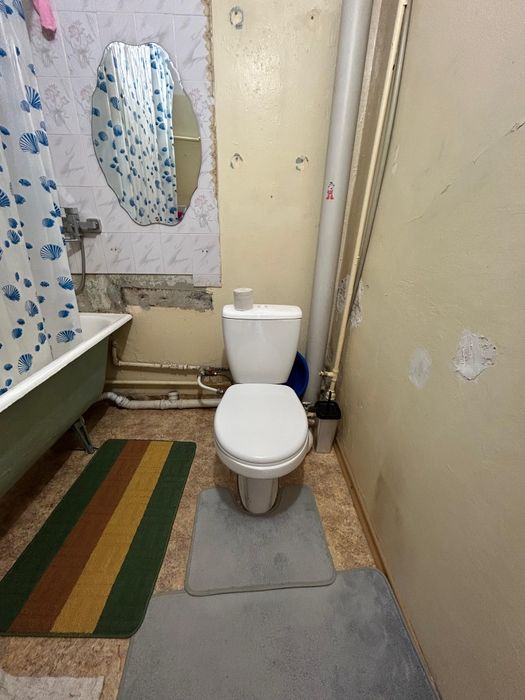 На Аблакетке продаётся 1,5- ка
