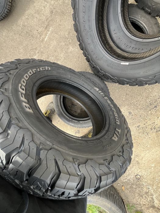Bf Godrich Al terrain 235/70/16 dot 2020