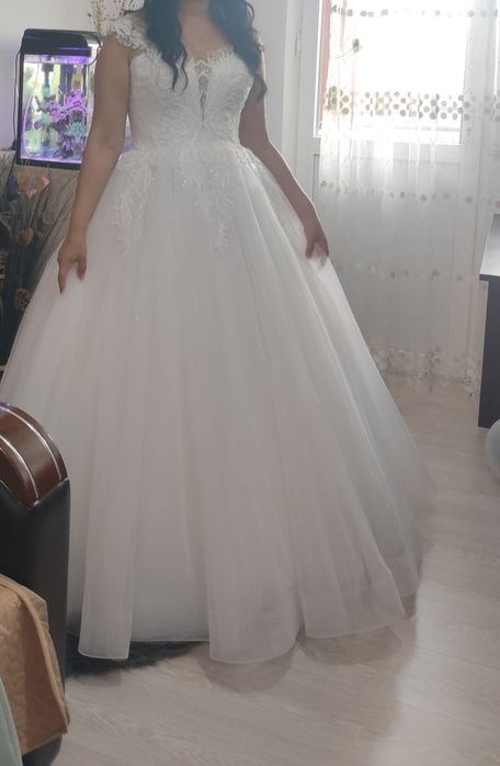 Vând Rochie Mireasa