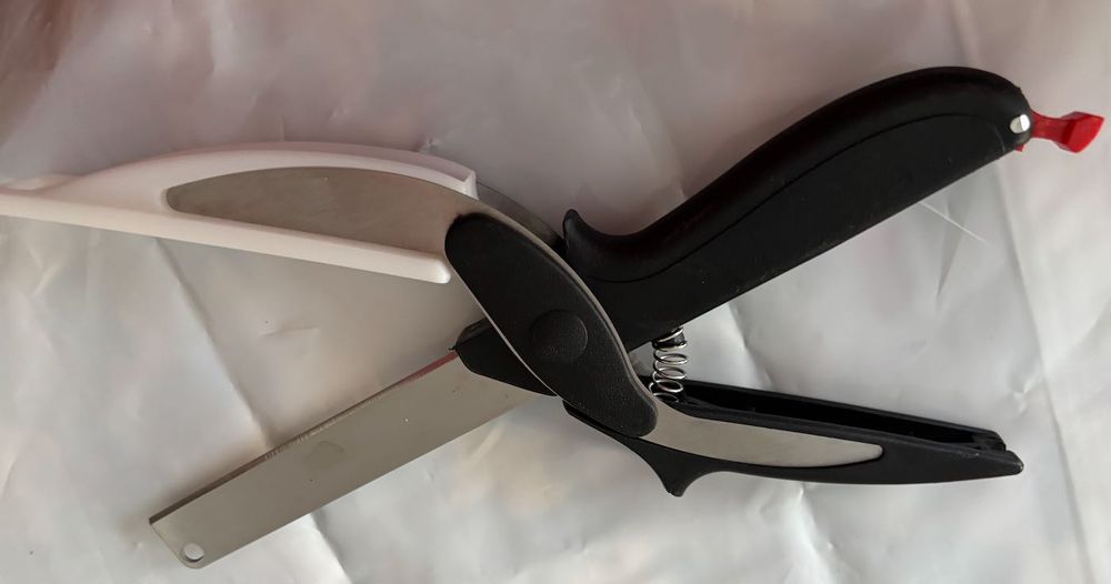 Clever Cutter – Cutit foarfeca multifunctional bucatarie