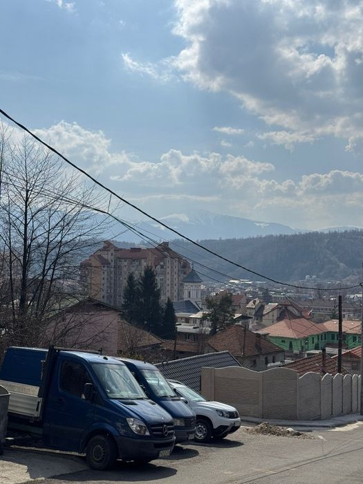 Vand teren de 800 mp in Petrosani