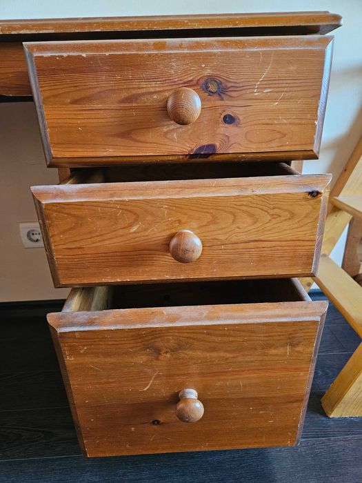 Скрин от масивно дърво