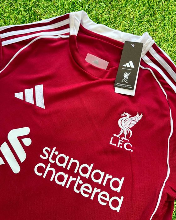 Футболна Тениска на Ливърпул / Liverpool - сезон 25/26 / Adidas