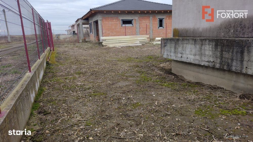 Casa 8 camere ,Sacalaz-Ideala pentru 2 familii