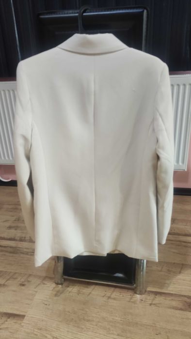 Чисто ново дамско сако
